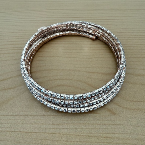 no brand Jewelry - Elegant Rhinestone Coil Rose Gold Women's Bangle Bracelet